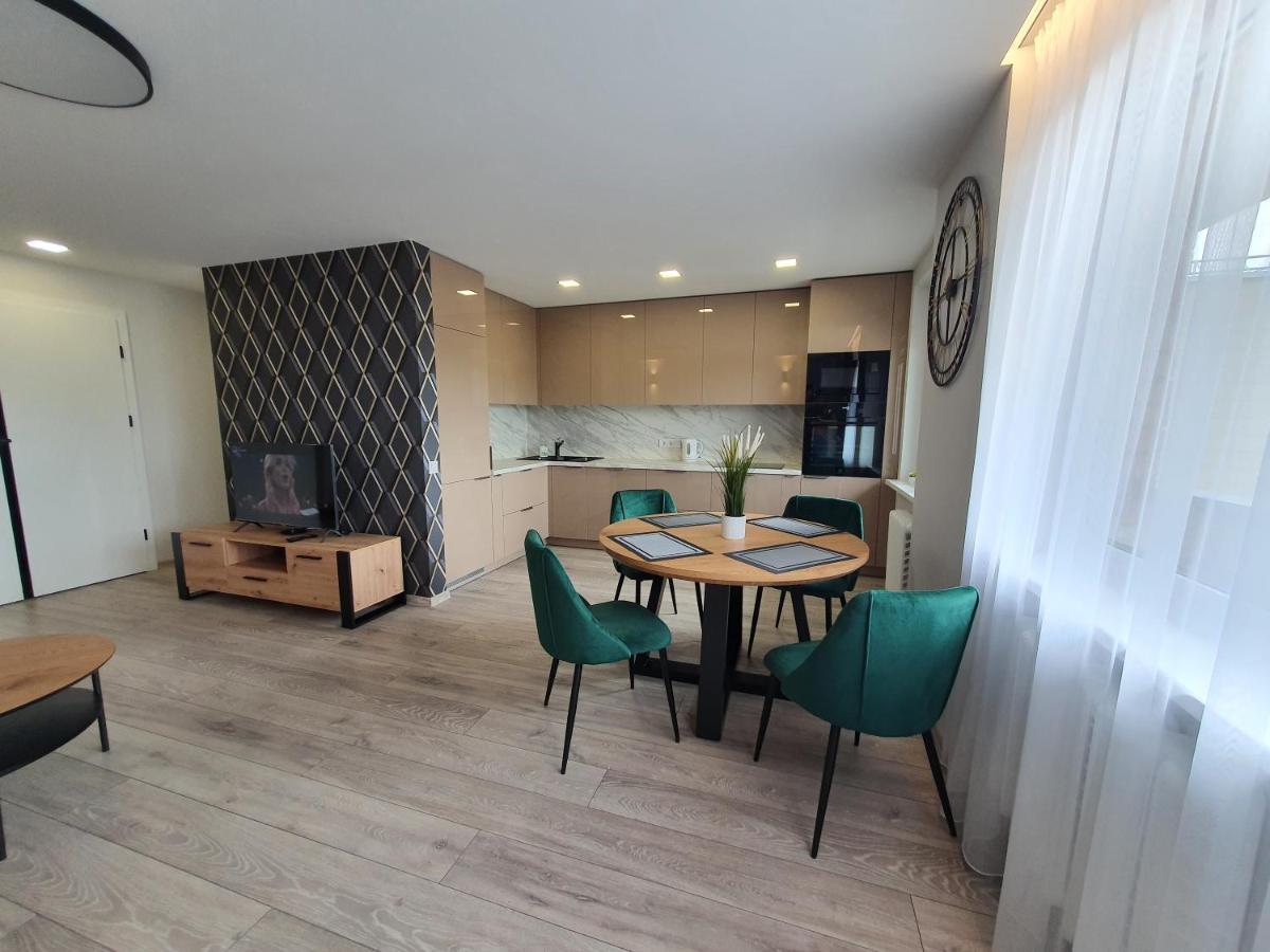 2-Bedrooms Apartment In City Center Siauliai المظهر الخارجي الصورة